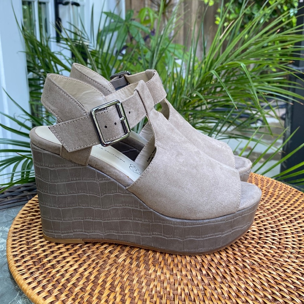 Vegan Leather Born in California Platforms.